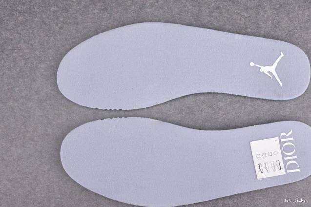1st Kicks Shoes CN8607-002 DR X JORDAN box) 1 shoe (DR LOW OG 0731